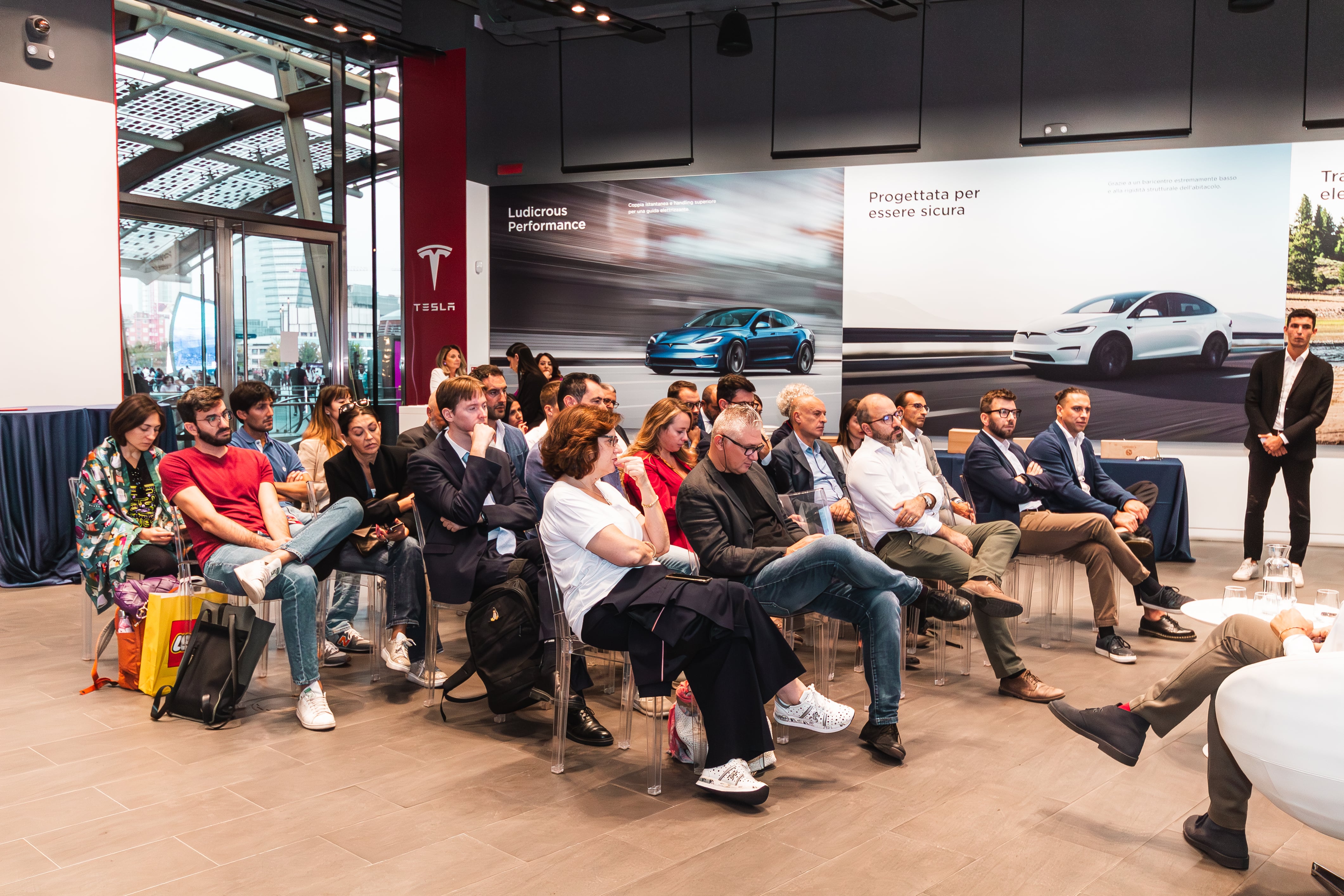 COMUNICATO STAMPA - De-LAB, Spada Media Group, Lutech e Tesla insieme alla Milano Digital Week 2023

